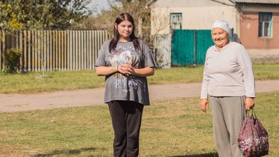 “Солдати РФ жили у нашому будинку понад місяць”. Як живе родина з Сумщини в якій росіяни вкрали дім “Солдати РФ жили у нашому будинку понад місяць”. Як живе родина з Сумщини в якій росіяни вкрали дім