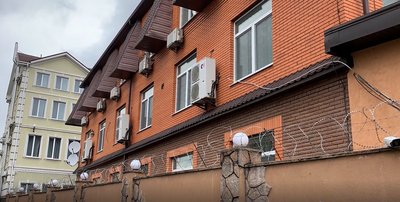 Готель "Венеція", де перебувають немовлята Готель "Венеція", де перебувають немовлята