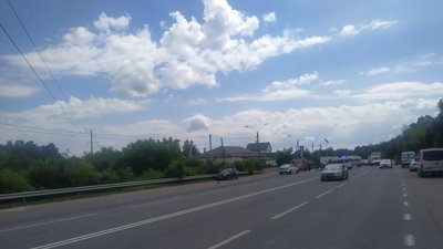 На виїзді з Житомира сталася ДТП – зіткнулися бус та легковик На виїзді з Житомира сталася ДТП – зіткнулися бус та легковик