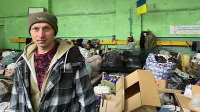 "Я живий!". Миколаївський волонтер, незважаючи на хворобу, допомагає ЗСУ "Я живий!". Миколаївський волонтер, незважаючи на хворобу, допомагає ЗСУ