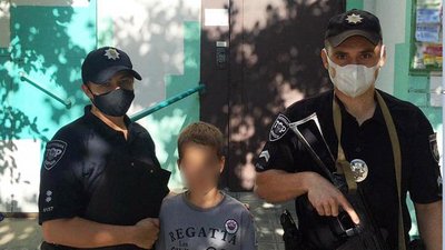 У Херсоні жінка знайшла 8-річного школяра, який заблукав