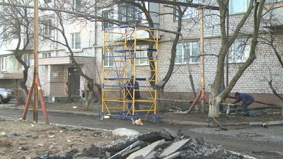 Через пошкодження тепломережі два будинки в Миколаєві були вимкнені від теплопостачання