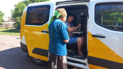 Пересувні поштові відділення: як працюють на Полтавщині Пересувні поштові відділення: як працюють на Полтавщині