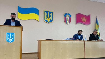 Сахновщина звернулася до Зеленського: просять прискорити вакцинацію та підтримати медиків