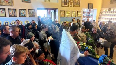 Сумчани віддали останню шану захиснику України Євгену Олексенку