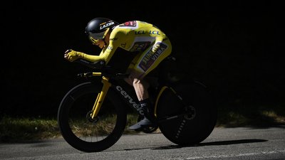 Тур де Франс вперше у своїй 111-річній історії фінішуватиме поза межами Парижа: у чому причина Тур де Франс вперше у своїй 111-річній історії фінішуватиме поза межами Парижа: у чому причина