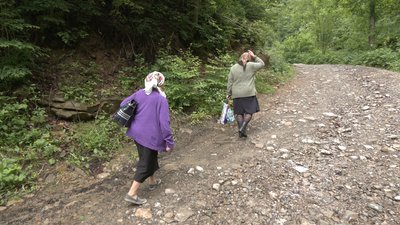 У прикарпатському селі закривають відділення банку, яке обслуговує понад 9 тисяч людей У прикарпатському селі закривають відділення банку, яке обслуговує понад 9 тисяч людей