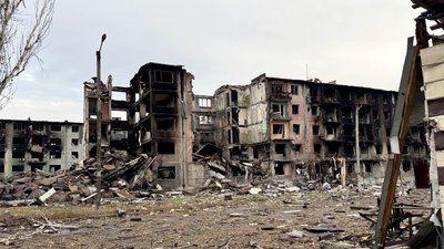 Зруйновані будинки у Білозерському Покровського району Донецької області