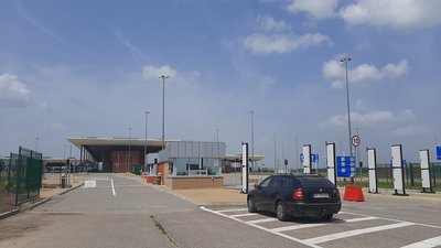На кордоні з Польщею відновили роботу три пункти пропуску автомобілів