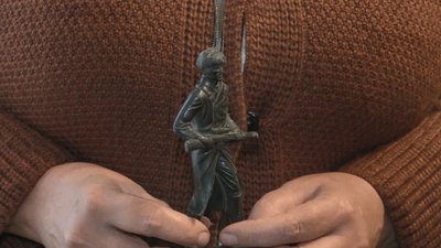"Це дуже боляче": мати полоненого захисника Маріуполя "Це дуже боляче": мати полоненого захисника Маріуполя