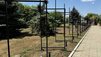 На Миколаївщині об'єднали місця вшанування полеглих захисників у двох різних війнах На Миколаївщині об'єднали місця вшанування полеглих захисників у двох різних війнах