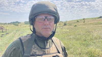 "Від рішень командира залежить життя". Як взводні Нацгвардії тренуються на Харківщині "Від рішень командира залежить життя". Як взводні Нацгвардії тренуються на Харківщині