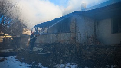 На Хмельниччині на місці пожежі виявили тіло чоловіка На Хмельниччині на місці пожежі виявили тіло чоловіка