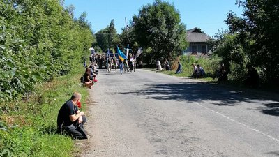 Прощалися з Володимиром Ткаченком у Немиченцях майже усім селом.