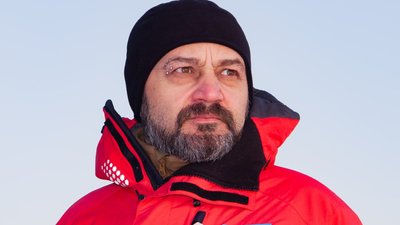 Обходить територію та спостерігає за пінгвінами: полярник з Вінниччини розповів про роботу на станції Вернадського