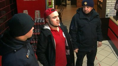 У Луцьку інспектори рятувальники перевіряли генератори в аптеках та кафе У Луцьку інспектори рятувальники перевіряли генератори в аптеках та кафе