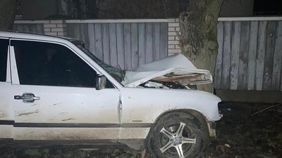 У ДТП на Одещині загинув водій, ще троє пасажирів травмувалися