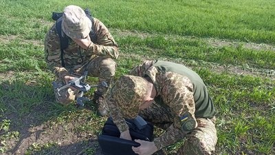 оператори дронів