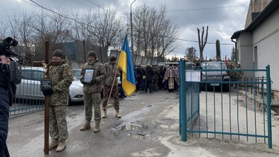Був позитивним та сміливим: у Тернополі попрощалися з бійцем Олександром Степанкевичем Був позитивним та сміливим: у Тернополі попрощалися з бійцем Олександром Степанкевичем