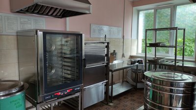 До навчального року у Полтаві ремонтують школи та дитсадки До навчального року у Полтаві ремонтують школи та дитсадки