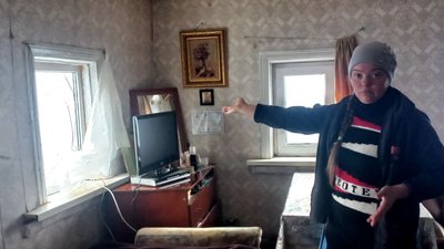 “Перший раз ховалися, а зараз вже звикли”. Сили РФ вчергове обстріляли Кіндратівку на Сумщині “Перший раз ховалися, а зараз вже звикли”. Сили РФ вчергове обстріляли Кіндратівку на Сумщині