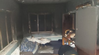У Кривому Розі під час пожежі травмувалися двоє дітей та жінка У Кривому Розі під час пожежі травмувалися двоє дітей та жінка