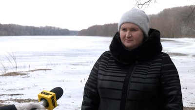Наздогнали човнами й зупинили голіруч: як жителі Чернігівщини виловили понтонний міст росіян Наздогнали човнами й зупинили голіруч: як жителі Чернігівщини виловили понтонний міст росіян