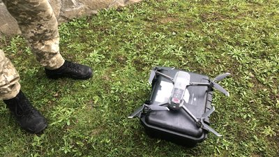 "Поїхав на дводенне навчання, а повернувся через дев'ять місяців війни". Історія прикордонника з позивним "Алекс" "Поїхав на дводенне навчання, а повернувся через дев'ять місяців війни". Історія прикордонника з позивним "Алекс"