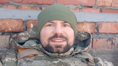 "Він дуже турбувався за Україну" "Він дуже турбувався за Україну"
