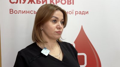 "Війна не закінчується і постійна є потреба": волинські прикордонники здали кров для цивільних та військових "Війна не закінчується і постійна є потреба": волинські прикордонники здали кров для цивільних та військових