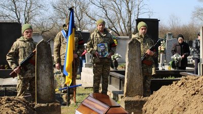 На Закарпатті попрощалися із Каролем Кадашем