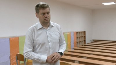 В Луцькій школі облаштовують укриття, щоб першого вересня діти повернулися до очного навчання В Луцькій школі облаштовують укриття, щоб першого вересня діти повернулися до очного навчання