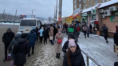 Область замело снігом. Яка ситуація на дорогах Чернівців та області
