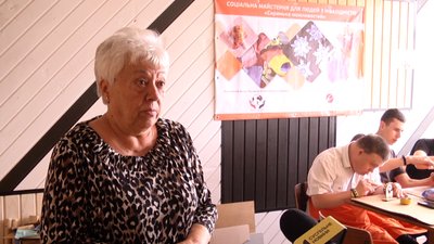Попаснянський центр комплексної реабілітації для людей з інвалідністю "Лелека" евакуювався до Житомира Попаснянський центр комплексної реабілітації для людей з інвалідністю "Лелека" евакуювався до Житомира