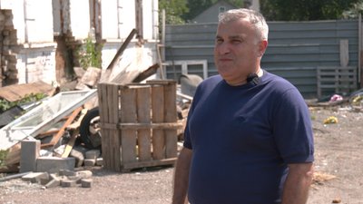 Багатоповерхівка на місці сторічного особняка Багатоповерхівка на місці сторічного особняка