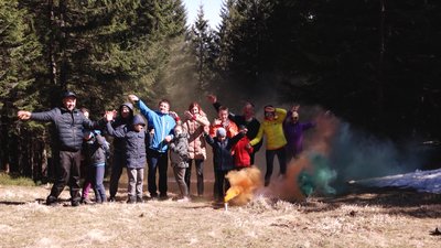 Терапія горами. Для "дітей дощу" на Франківщині організовують походи у Карпати Терапія горами. Для "дітей дощу" на Франківщині організовують походи у Карпати