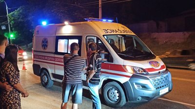 Нетвереза водійка збила юнака на пішохідному переході Нетвереза водійка збила юнака на пішохідному переході