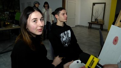Мистецтво як ліки: для сімей військовослужбовців в Житомирі провели заняття з арттерапії Мистецтво як ліки: для сімей військовослужбовців в Житомирі провели заняття з арттерапії