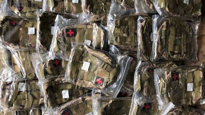 Військовий мерч та допомога на передовій. Миколаївські волонтери розповіли про свою роботу Військовий мерч та допомога на передовій. Миколаївські волонтери розповіли про свою роботу