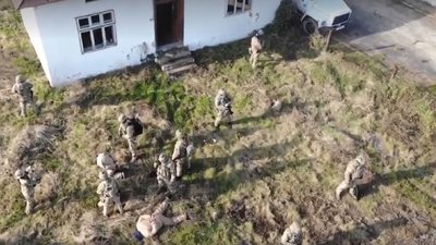 СБУ провела антитерористичні навчання у виправній колонії Прикарпаття СБУ провела антитерористичні навчання у виправній колонії Прикарпаття