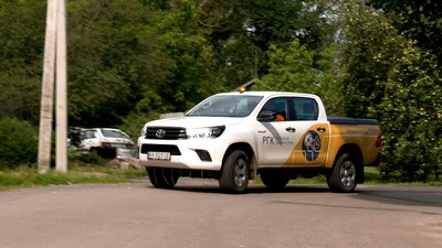 На Рівненщині спецавто шукає витоки газу. Як працює мобільна лабораторія