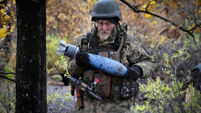 Без світла, води та газу — як живе Бахмут під обстрілами Без світла, води та газу — як живе Бахмут під обстрілами