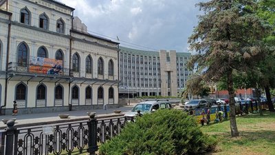 Місто, Дніпро, проспект Яворницького, міська рада