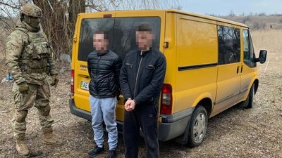 Щомісячний обіг в 1 млн грн – поліція Дніпропетровщини припинила діяльність нарколабораторії
