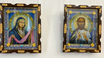 "Частина намолених ікон зі Сходу": у Дубенському замку на Рівненщині відкрили виставку робіт священника "Частина намолених ікон зі Сходу": у Дубенському замку на Рівненщині відкрили виставку робіт священника