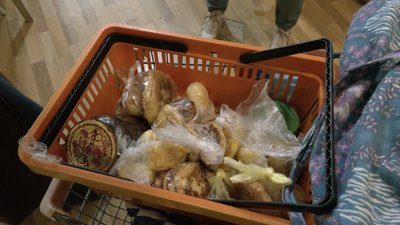 Збирати допомогу щодня стає все важче: як волонтери у Черкасах підтримують військових у шпиталях Збирати допомогу щодня стає все важче: як волонтери у Черкасах підтримують військових у шпиталях