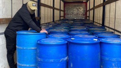 На Прикарпатті посадовець заробив на необлікованому спирті 6 мільйонів гривень