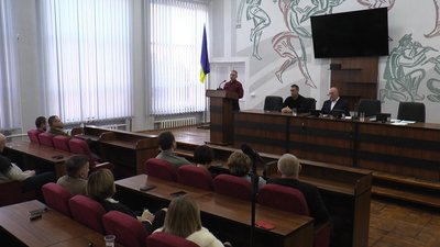 На Івано-Франківщині голові Бурштинської громади Василю Андрієшину депутати висловили недовіру: яка причина На Івано-Франківщині голові Бурштинської громади Василю Андрієшину депутати висловили недовіру: яка причина