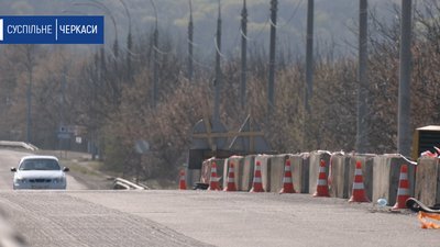 Міст на трасі державного значення ремонтують на Черкащині Міст на трасі державного значення ремонтують на Черкащині