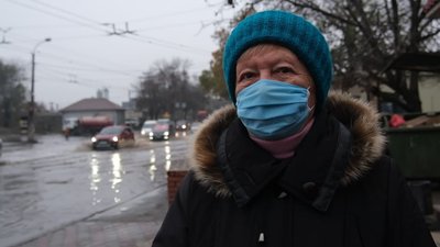 "Заливає 16 років": в Одесі через негоду затопило вулицю "Заливає 16 років": в Одесі через негоду затопило вулицю
